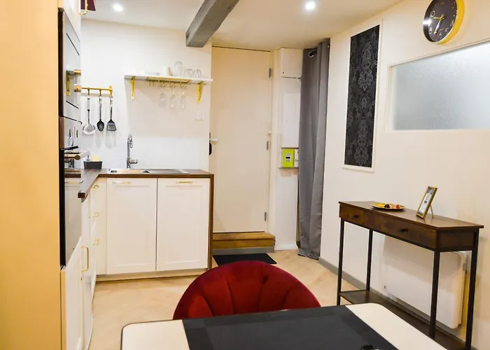 Le Charles Baltet - Spa, Cinema, Luxe, Prox Hypercentre - Classe 4 Etoiles Troyes